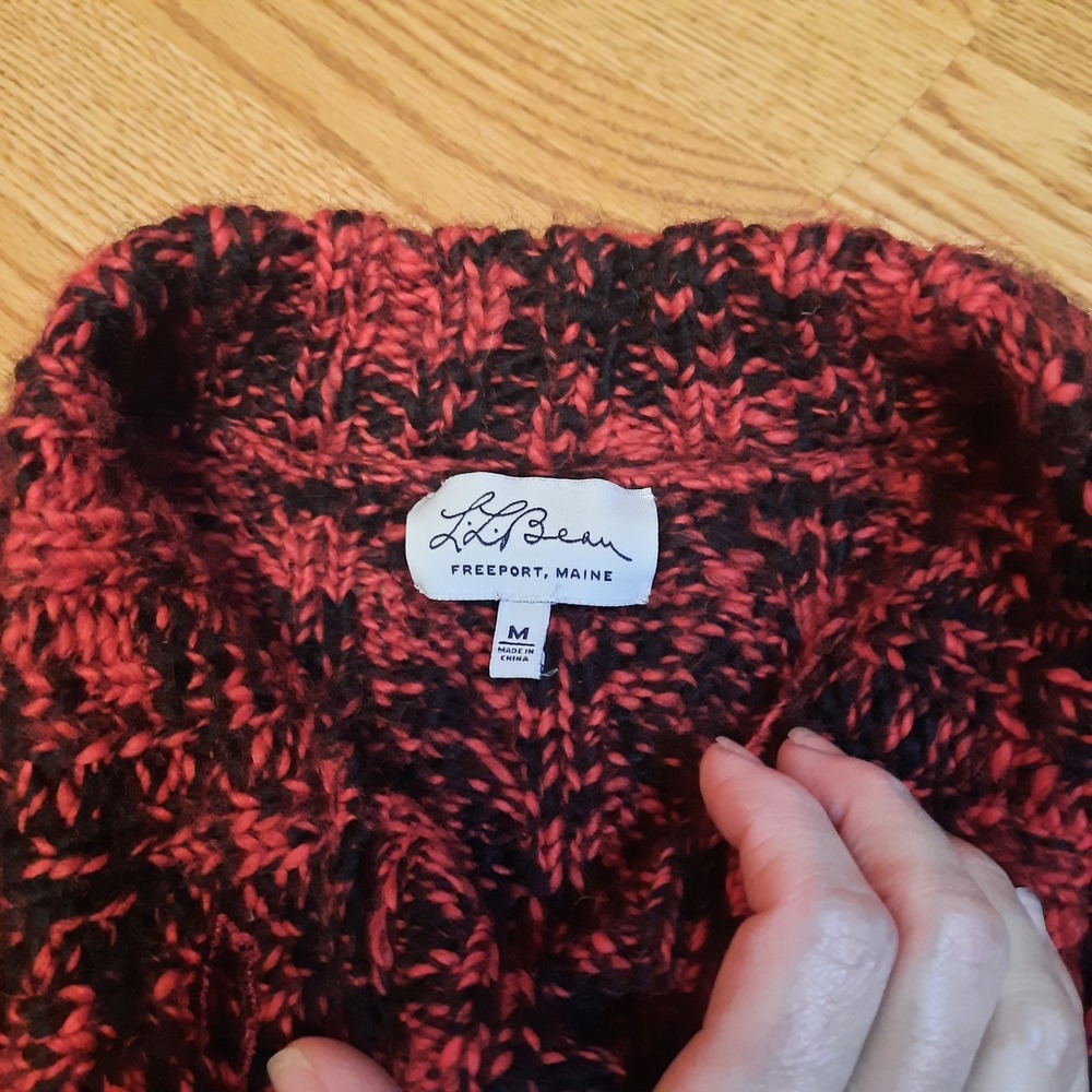 L.L. Bean Red Black Cable Knit Cardigan Wool Blend Mock Neck Size Small Chunky - Picture 3 of 4